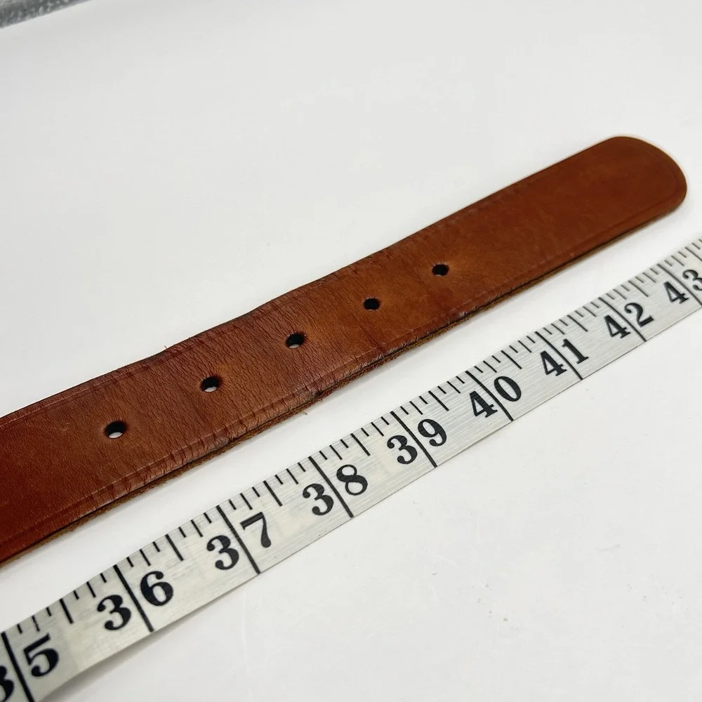 unbranded this belt